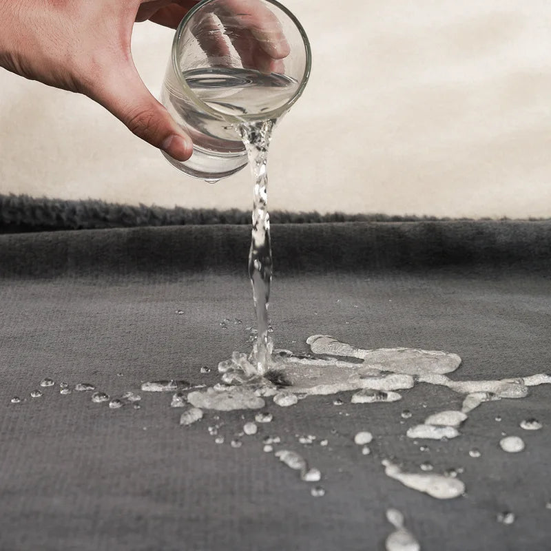 Couverture Thermique Épaisse & Imperméable – Polaire & Mouton (Lavable Machine)