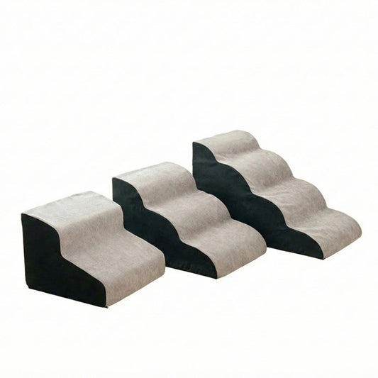 Présentation de la gamme d'escaliers pour chiens Patte Douce : modèles disponibles en 2 marches, 3 marches et 4 marches pour s'adapter à toutes les hauteurs de lits et canapés.